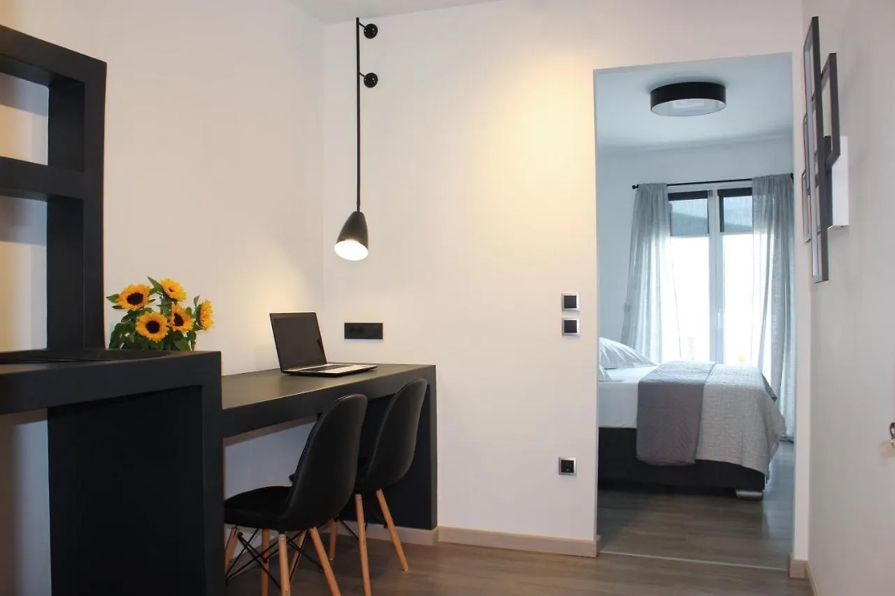 A & B Minimal Suite With Sea View In Argostoli